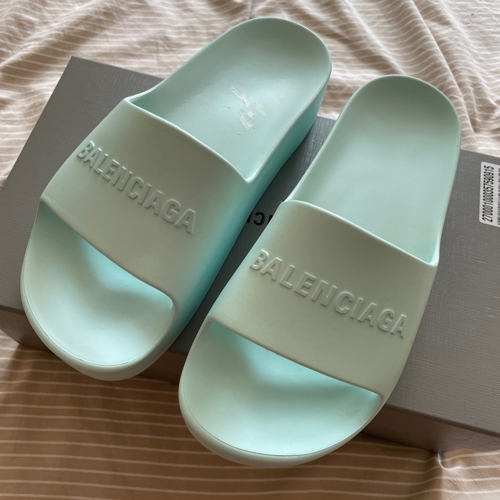 Balenciaga chunky slides